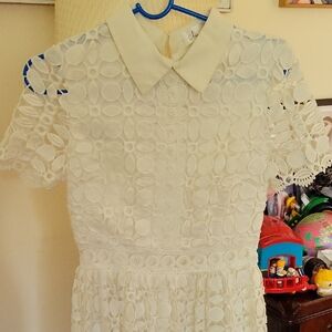 Elegant White Lace Dress XS